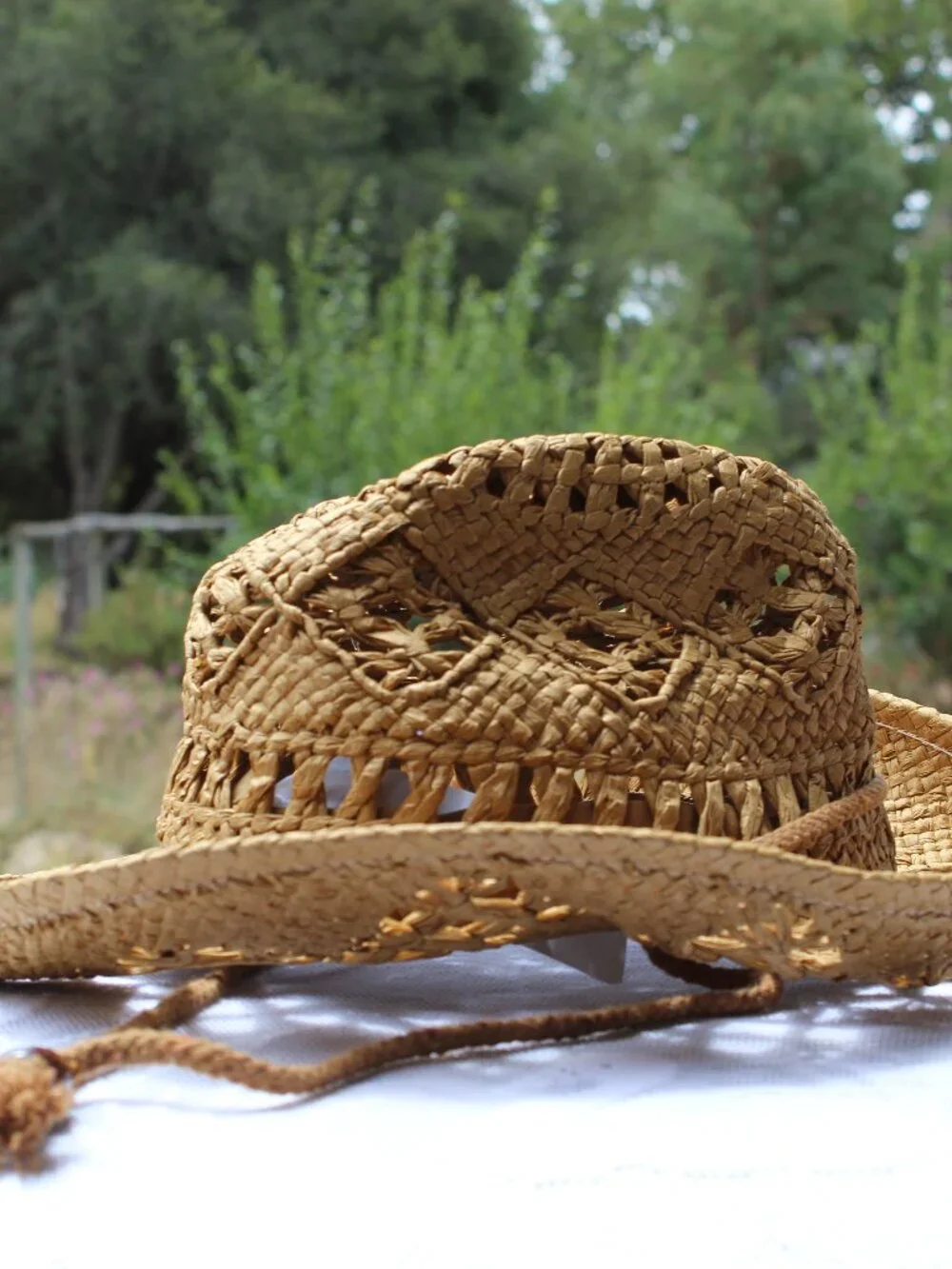 Lucky Brand Straw Hat With Tightening String Inside One Size